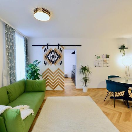 Апартаменти Modern Flat With Parking Space Відень Екстер'єр фото
