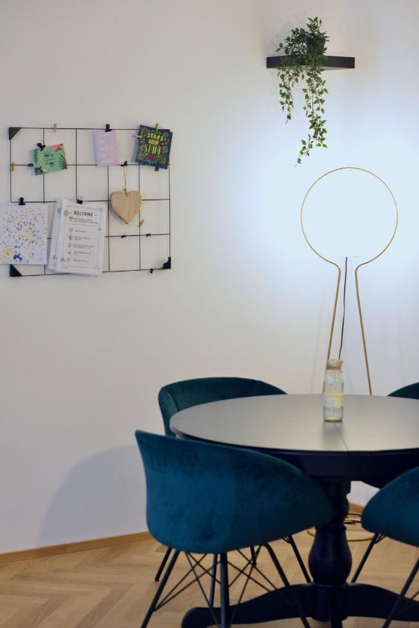 Апартаменти Modern Flat With Parking Space Відень Екстер'єр фото