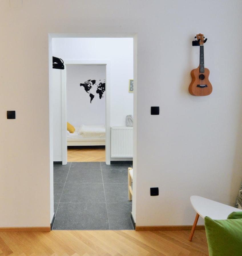 Апартаменти Modern Flat With Parking Space Відень Екстер'єр фото