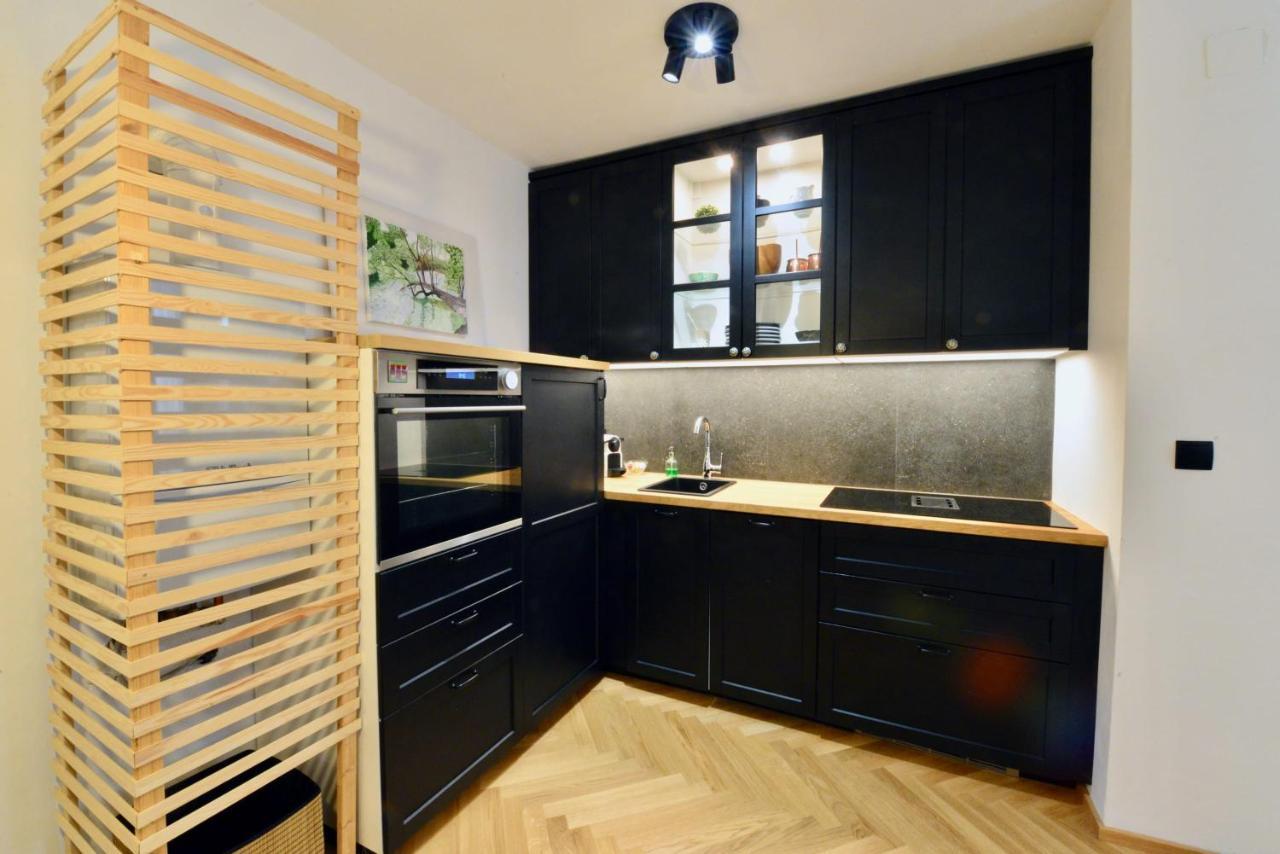 Апартаменти Modern Flat With Parking Space Відень Екстер'єр фото